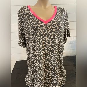 Leopard / Pink plus size top